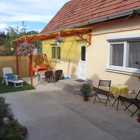 Havas Сasa de vacaciones Eger