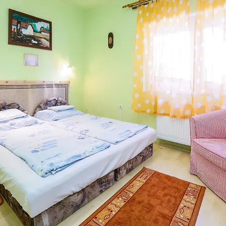 Сasa de vacaciones Havas Eger